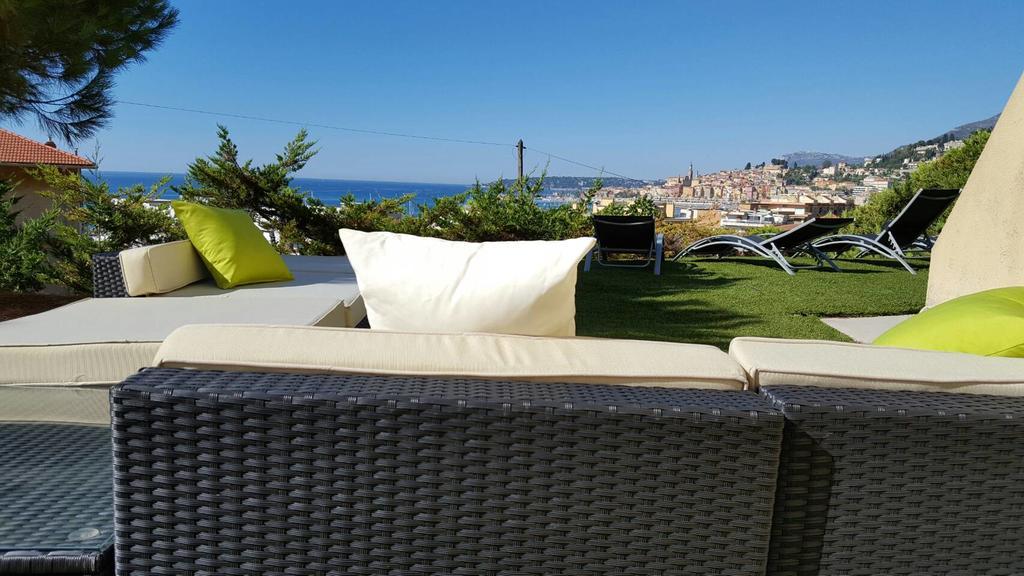 Cap Au Sud,Vue Panoramique Mer,Piscine Menton Exterior photo